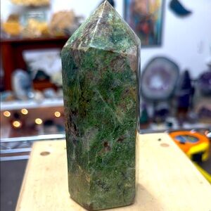 Green Chrysoprase Tower 5”1/2 tall 1lb 20oz